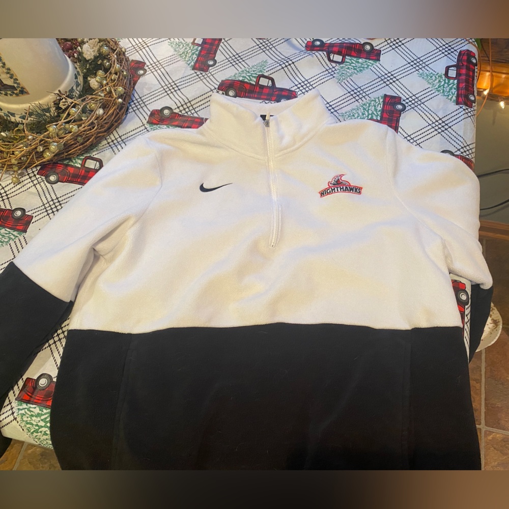 NIKE DRI-FIT HALF ZIP